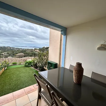 Les Restanques Vue Capucines 1057 *