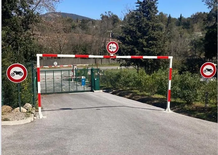 Les Restanques Vue Capucines 1057 Appartamento